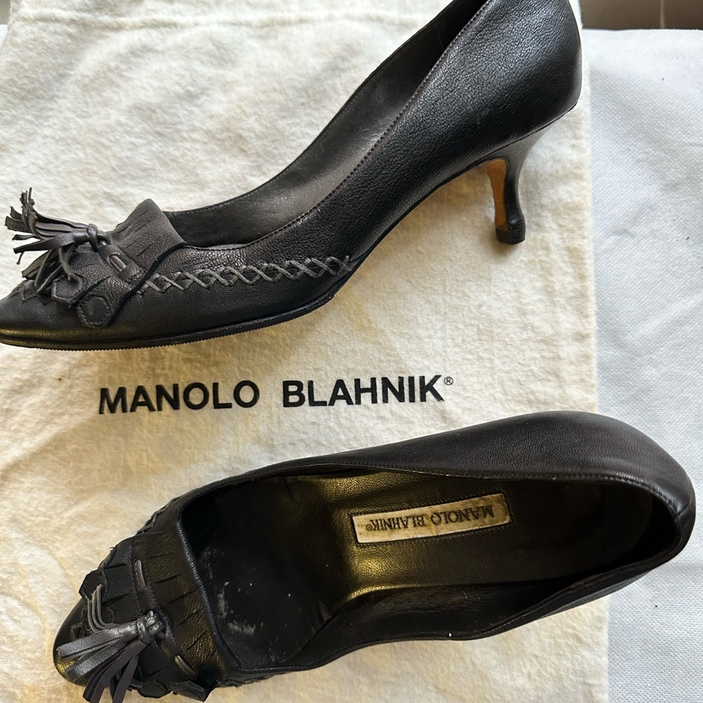 Manolo Blahnik Kitten Leather Pumps Heels Sz 38 preowned